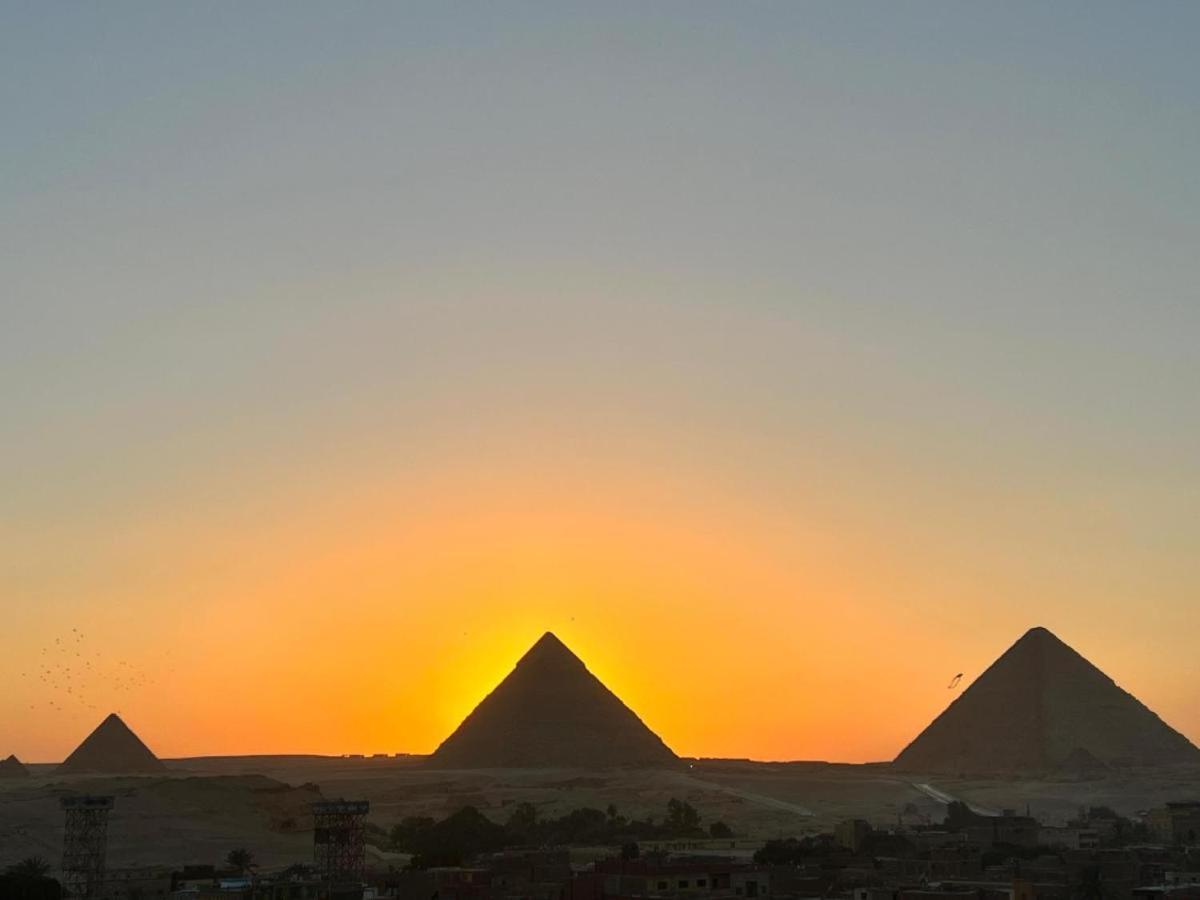 Topaz Pyramids View Inn Kafret el-Gabal Exteriér fotografie